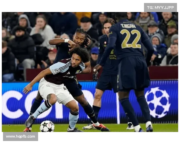 门将神扑震惊全场关键时刻绝杀对方进攻引发热烈掌声